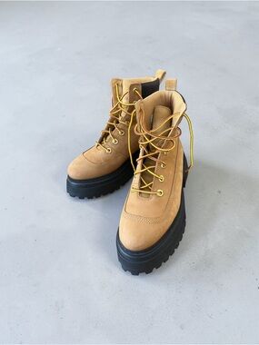 Timberland Wheat Nubuck Platform Lace-Up Boots with Black Lug Sole